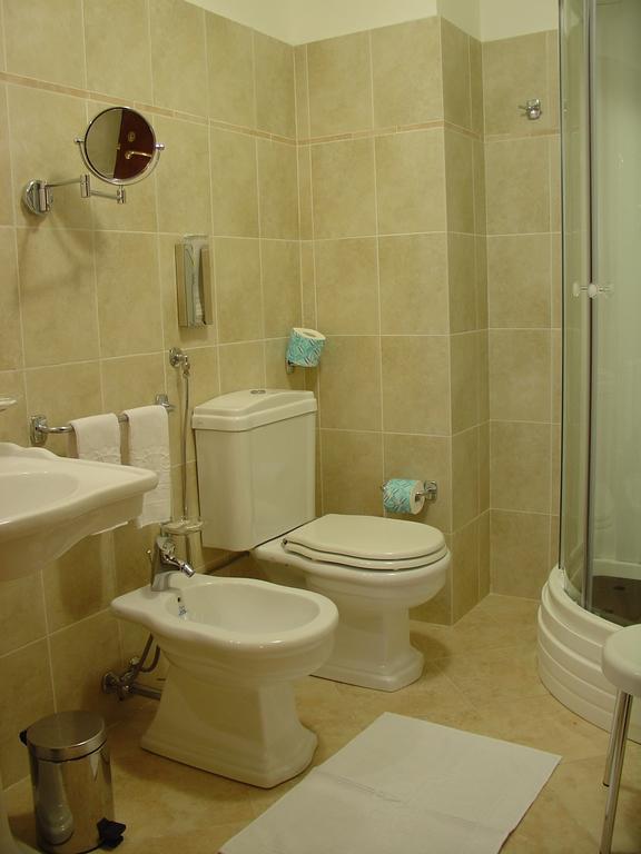 Hotel Villa Mokarta サレーミ 部屋 写真